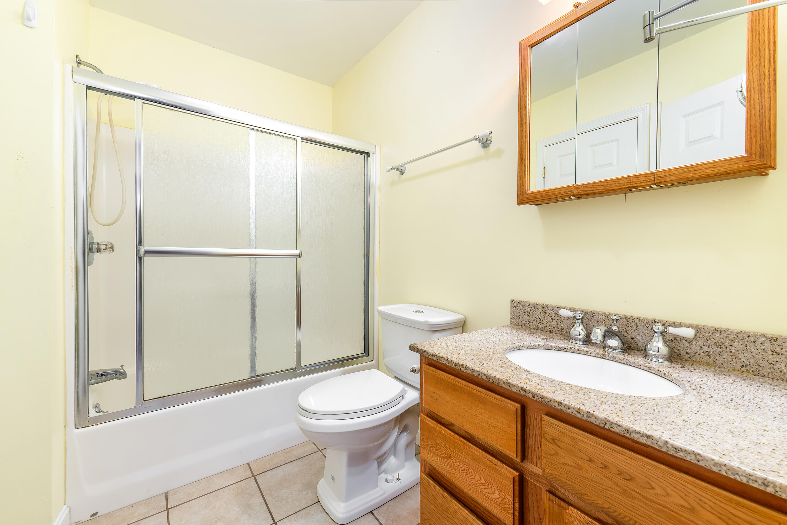 10 Ledges Court Lewiston ME 04240