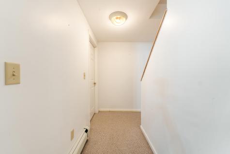 10 Ledges Court Lewiston ME 04240