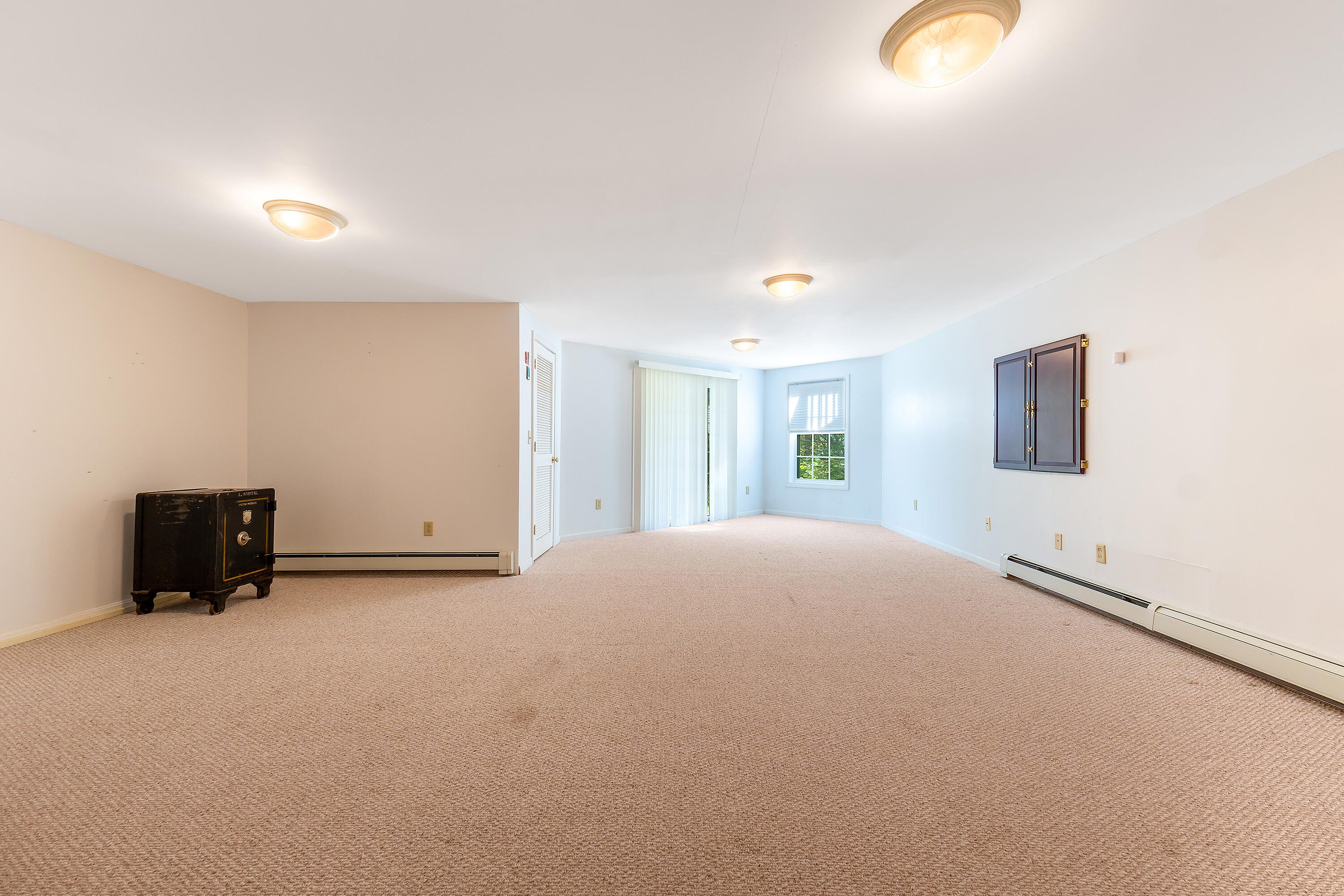 10 Ledges Court Lewiston ME 04240