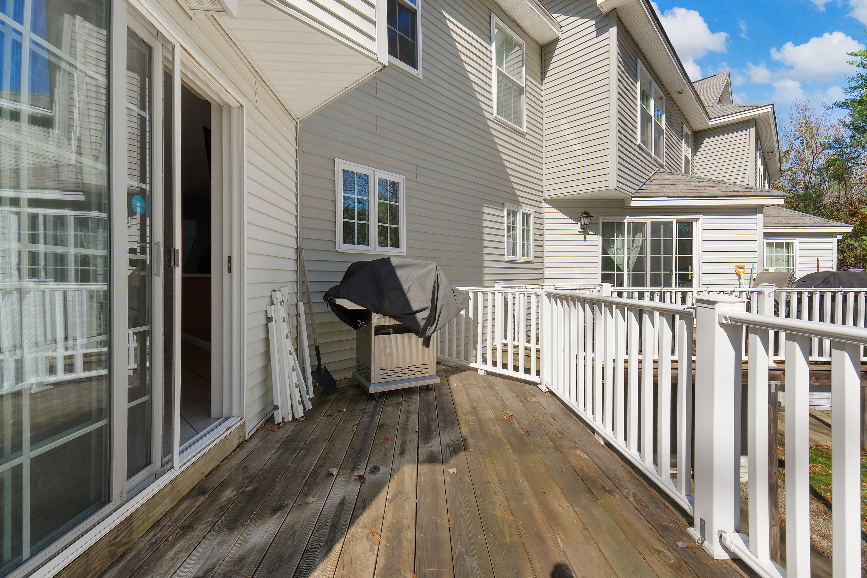 10 Ledges Court Lewiston ME 04240