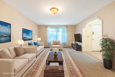 10 Ledges Court Lewiston ME 04240