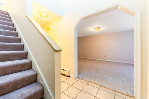 10 Ledges Court Lewiston ME 04240