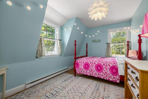 589 York Street York ME 03909