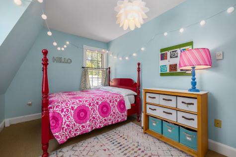 589 York Street York ME 03909