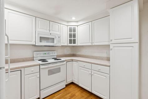 17 Hampton Glen Drive Kennebunk ME 04043