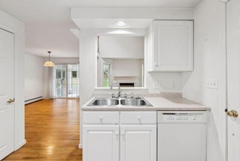 17 Hampton Glen Drive Kennebunk ME 04043