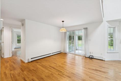 17 Hampton Glen Drive Kennebunk ME 04043