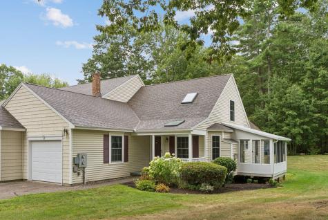 17 Hampton Glen Drive Kennebunk ME 04043