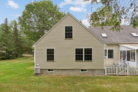 17 Hampton Glen Drive Kennebunk ME 04043
