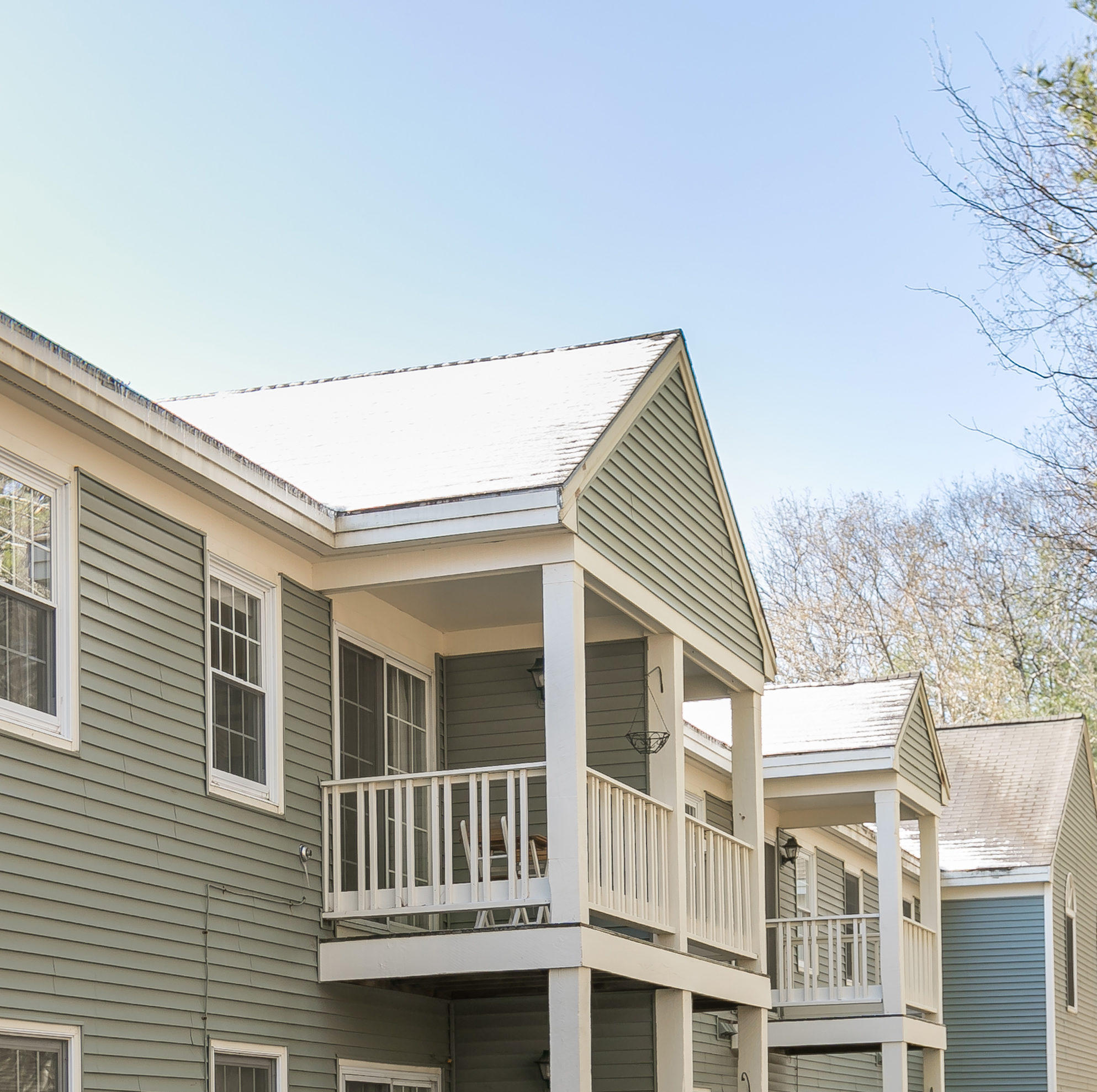 34 Somerset Freeport ME 04032