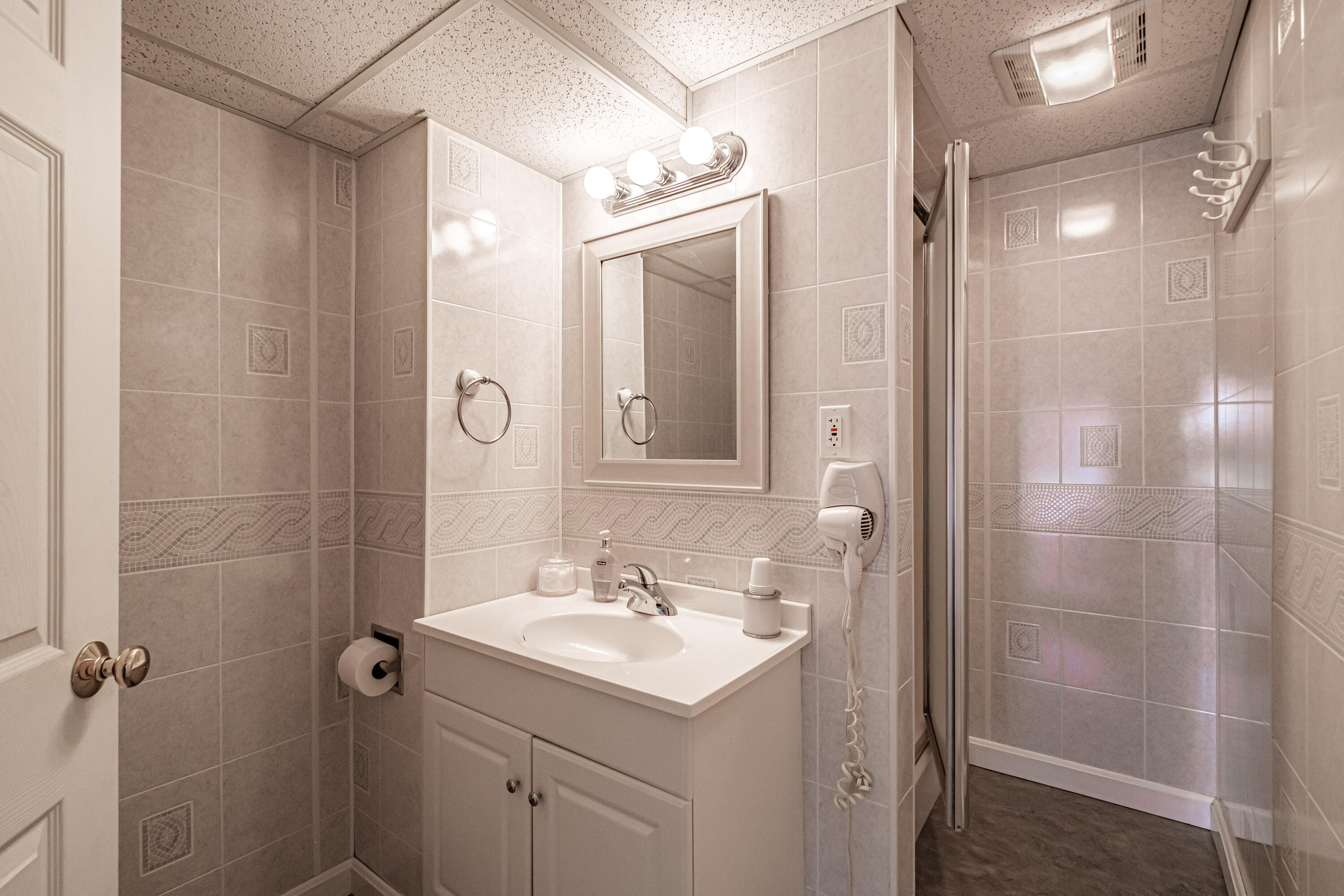 56 Hydrangea Circle Naples ME 04055