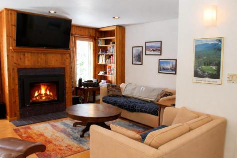 400 Snowflower Court Carrabassett Valley ME 04947