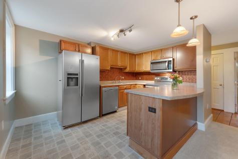 20 Oak Grove Avenue Bath ME 04530