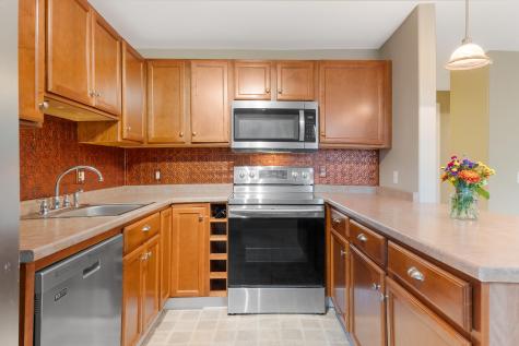 20 Oak Grove Avenue Bath ME 04530