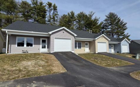 25 Village Circle Augusta ME 04330