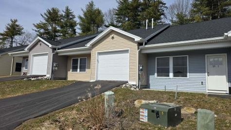25 Village Circle Augusta ME 04330