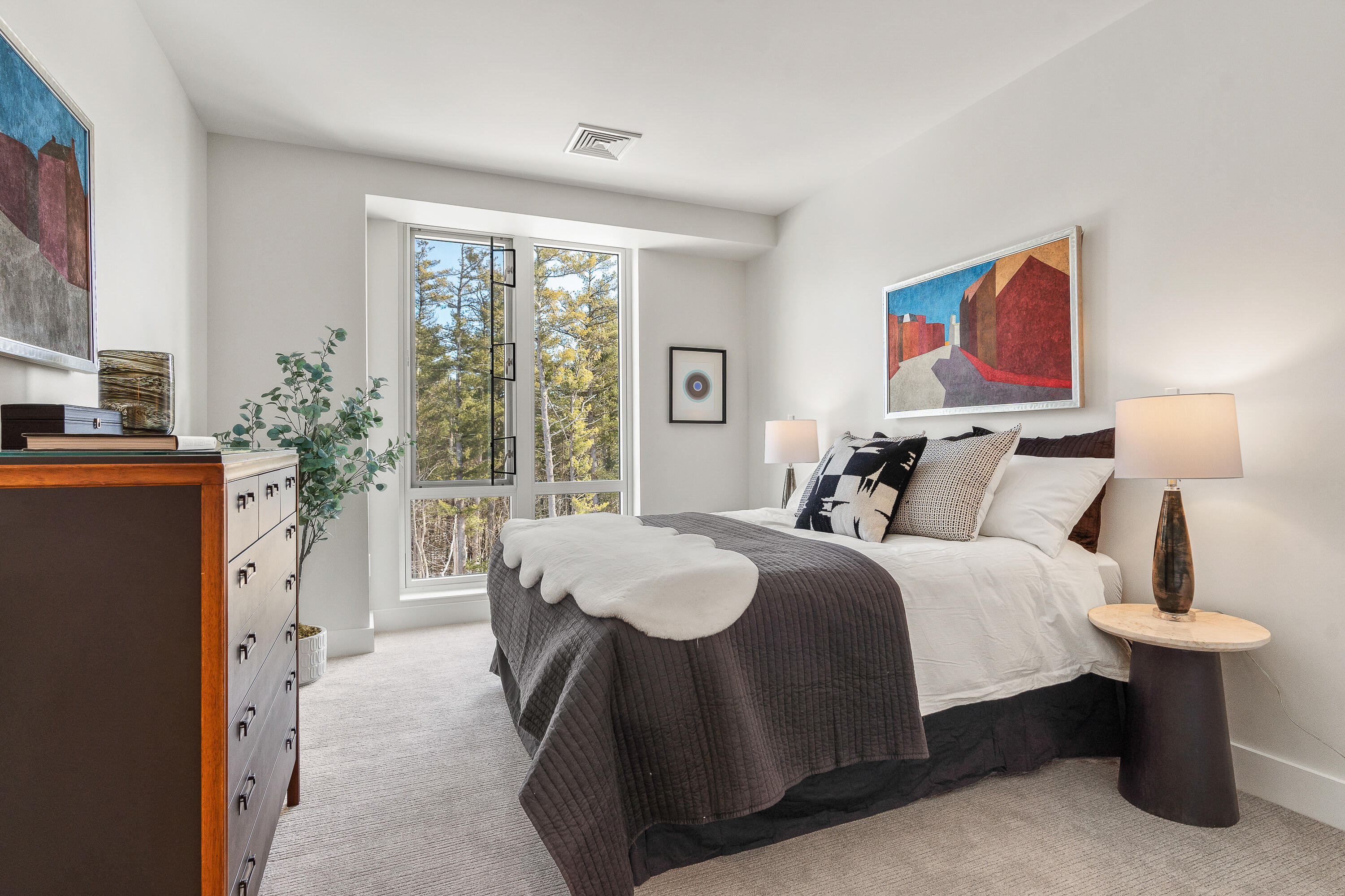 267 Us Route 1 Falmouth ME 04105