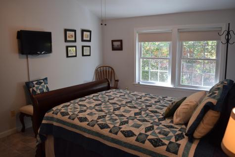 20 Sadler Drive Brunswick ME 04011