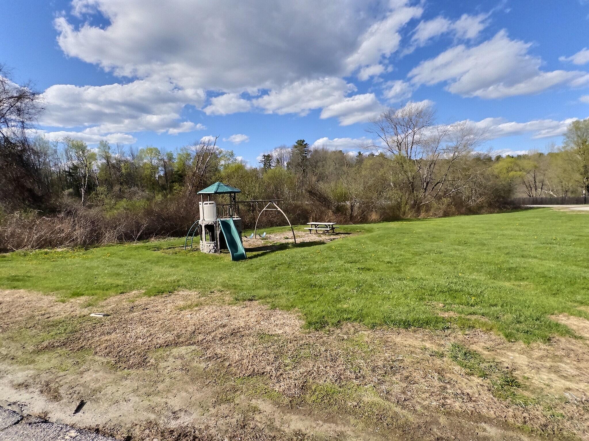 42 Millbrook Lane Auburn ME 04210