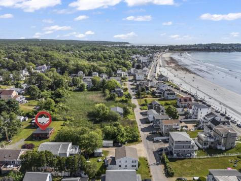 10 Amherst Avenue York ME 03909