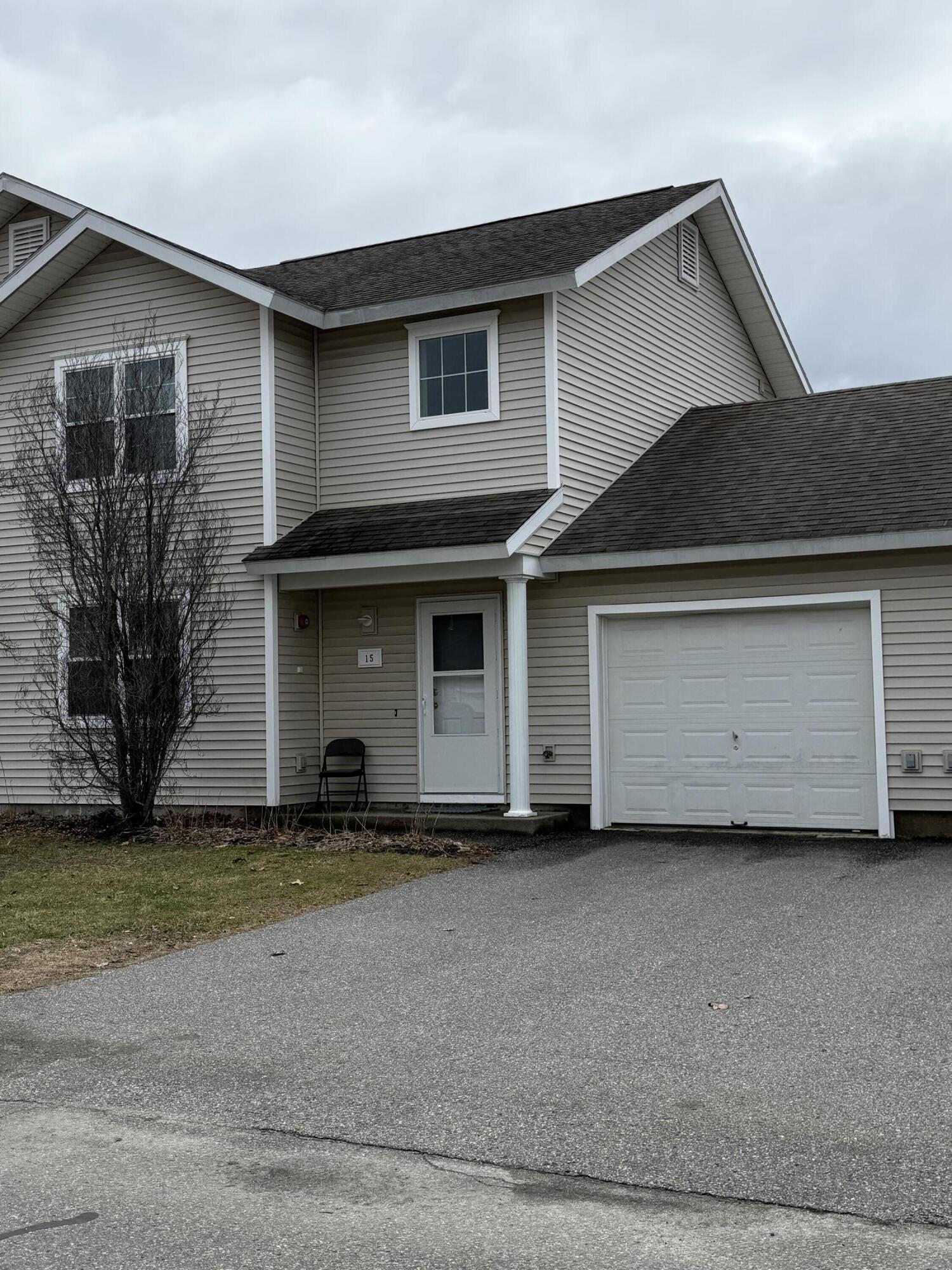 15 Forrestal Drive Brunswick ME 04011