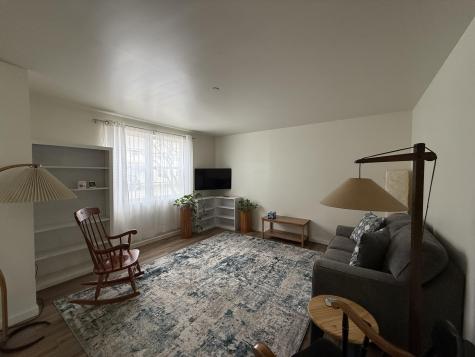 15 Forrestal Drive Brunswick ME 04011