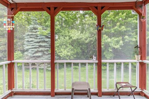 44 Cortland Circle Bangor ME 04401