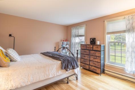 44 Cortland Circle Bangor ME 04401