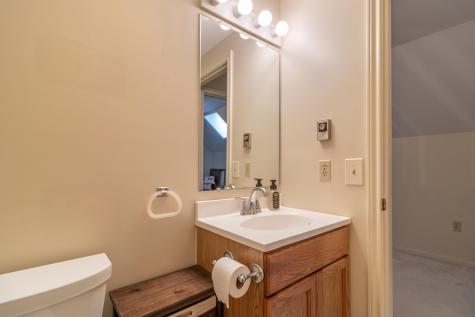 44 Cortland Circle Bangor ME 04401