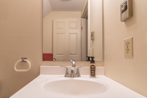 44 Cortland Circle Bangor ME 04401