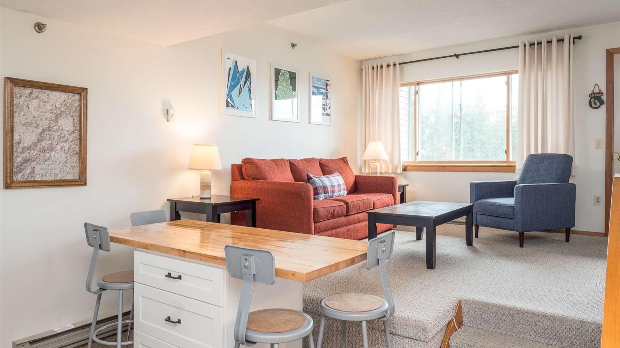 8 Sunrise Drive Newry ME 04261