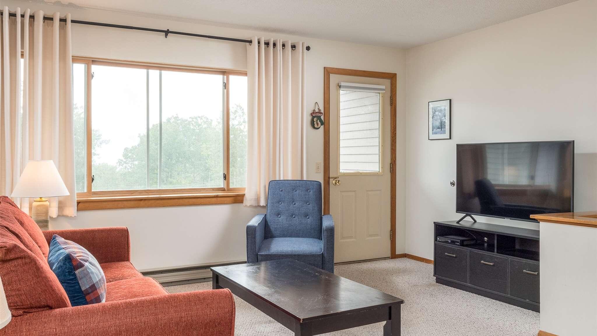 8 Sunrise Drive Newry ME 04261