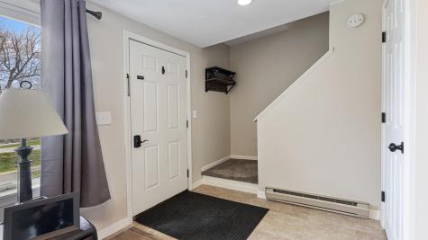 8 Orchard Hills Parkway Bangor ME 04401