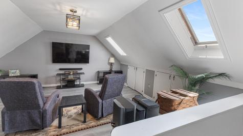 8 Orchard Hills Parkway Bangor ME 04401