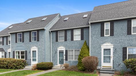 8 Orchard Hills Parkway Bangor ME 04401