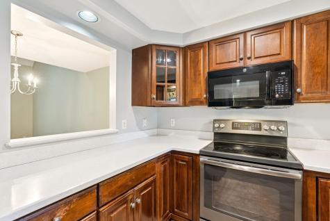 22 Winchester Court Kennebunk ME 04043