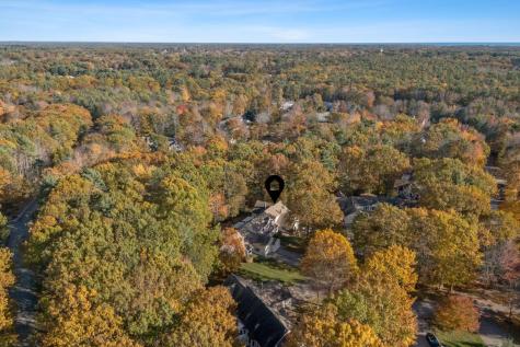 22 Winchester Court Kennebunk ME 04043