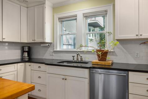 8 Water Street Kittery ME 03904