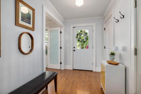 8 Water Street Kittery ME 03904