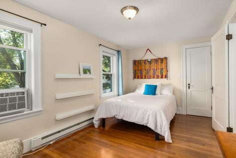 8 Water Street Kittery ME 03904