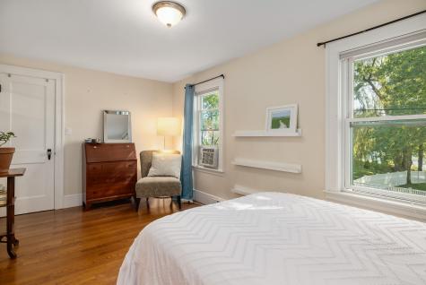 8 Water Street Kittery ME 03904