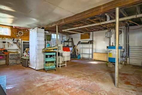 8 Water Street Kittery ME 03904