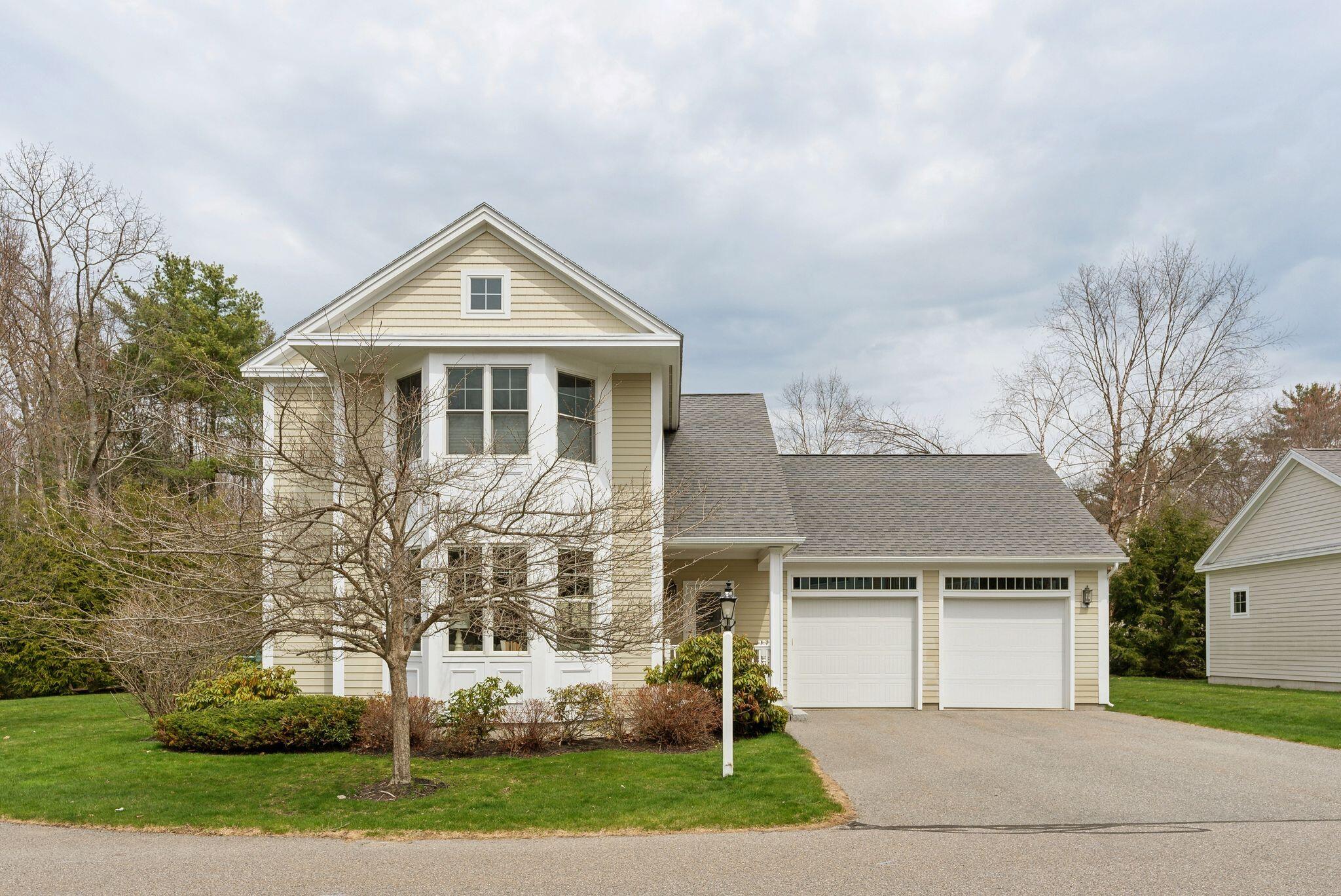 48 Ridgewood Drive Falmouth ME 04105