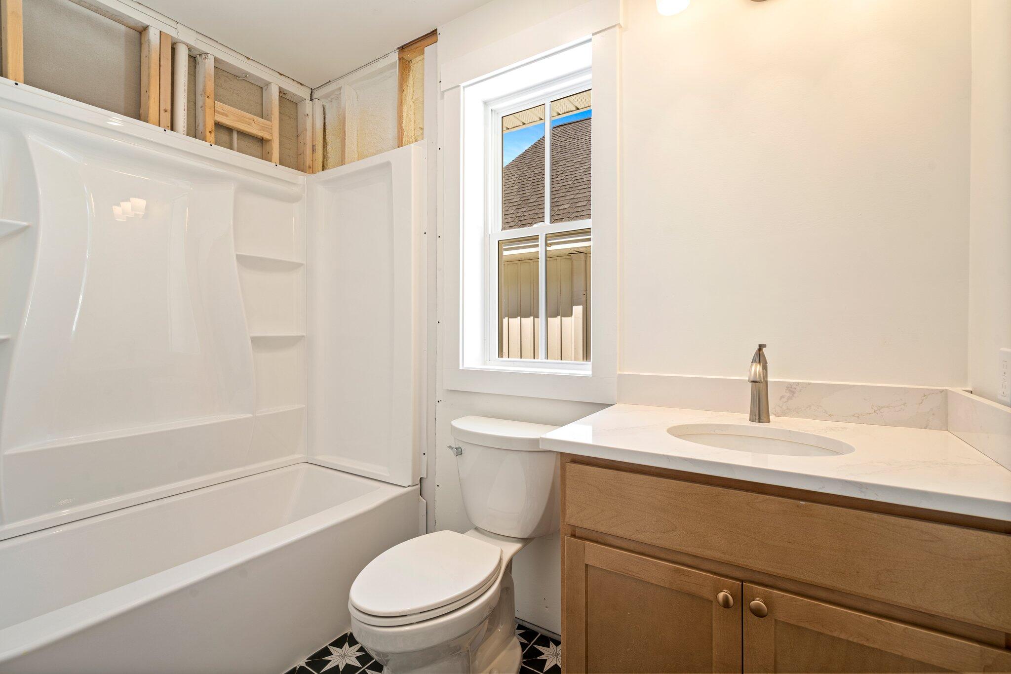 25 Magnolia Lane Gardiner ME 04345