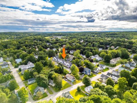25 Magnolia Lane Gardiner ME 04345