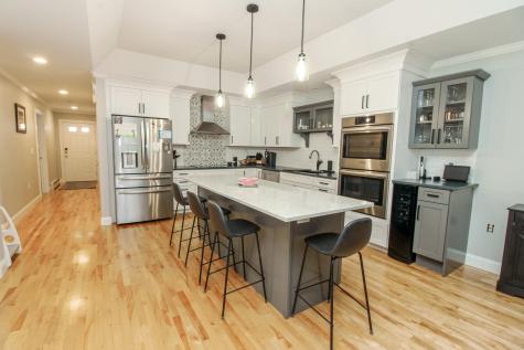 9 Camden Court Bangor ME 04401