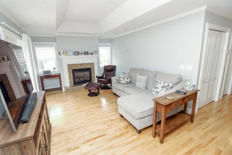 9 Camden Court Bangor ME 04401