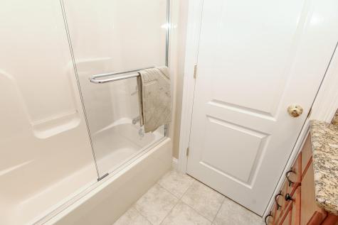 9 Camden Court Bangor ME 04401