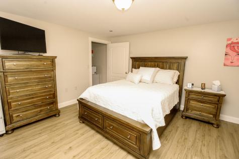9 Camden Court Bangor ME 04401