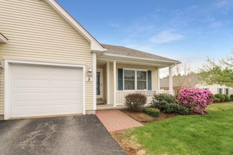 9 Camden Court Bangor ME 04401